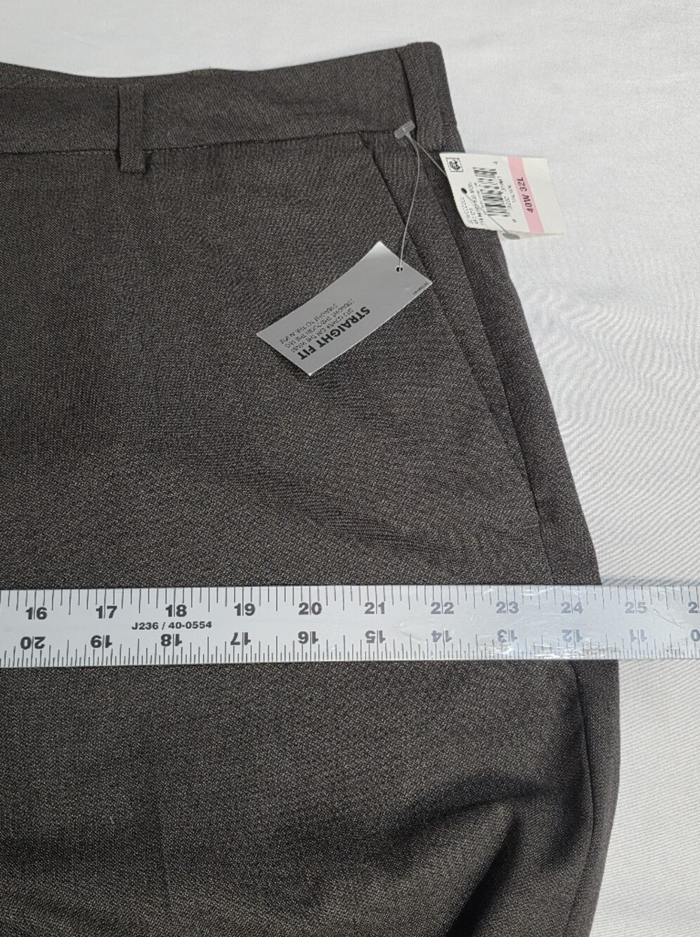 Van Heusen Straight Fit Flat Front Mens Size 40 X 32 Dress Pants in Brown - Picture 3 of 16